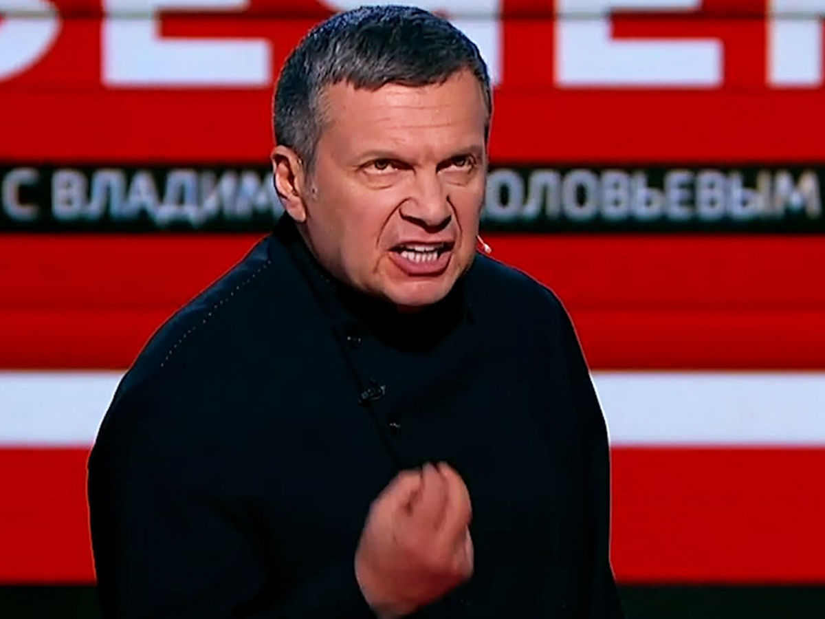 Соловьев впал в истерику и начал лаять в эфире при виде Шольца на ...